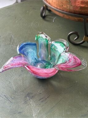Hand-Blown Glass Flower Bowl in Pink, Blue & Green